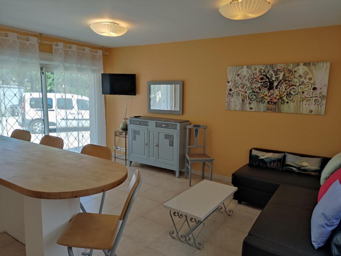Maison Avec Vue เลส์-เปนส์-มิราโบ ภายนอก รูปภาพ